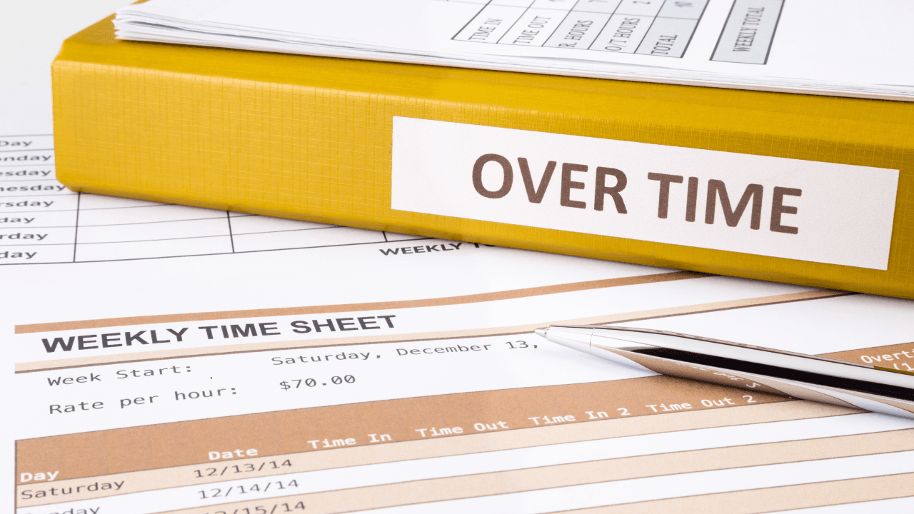 Is Overtime Pay, Commission, or a Work Bonus Halal? A Muslim Guide to Compensation and Earnings (U.S. 2026)